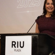 Discurso Niurka Montero | Graduación de Postgrados 2025 | QLU 2 Imagen1 1430x630 1